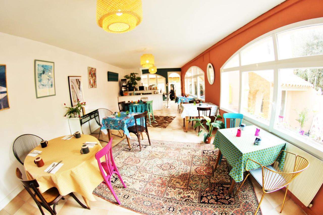 Hotel & Cantine De La Plage Les Sables-dʼOlonne Kültér fotó