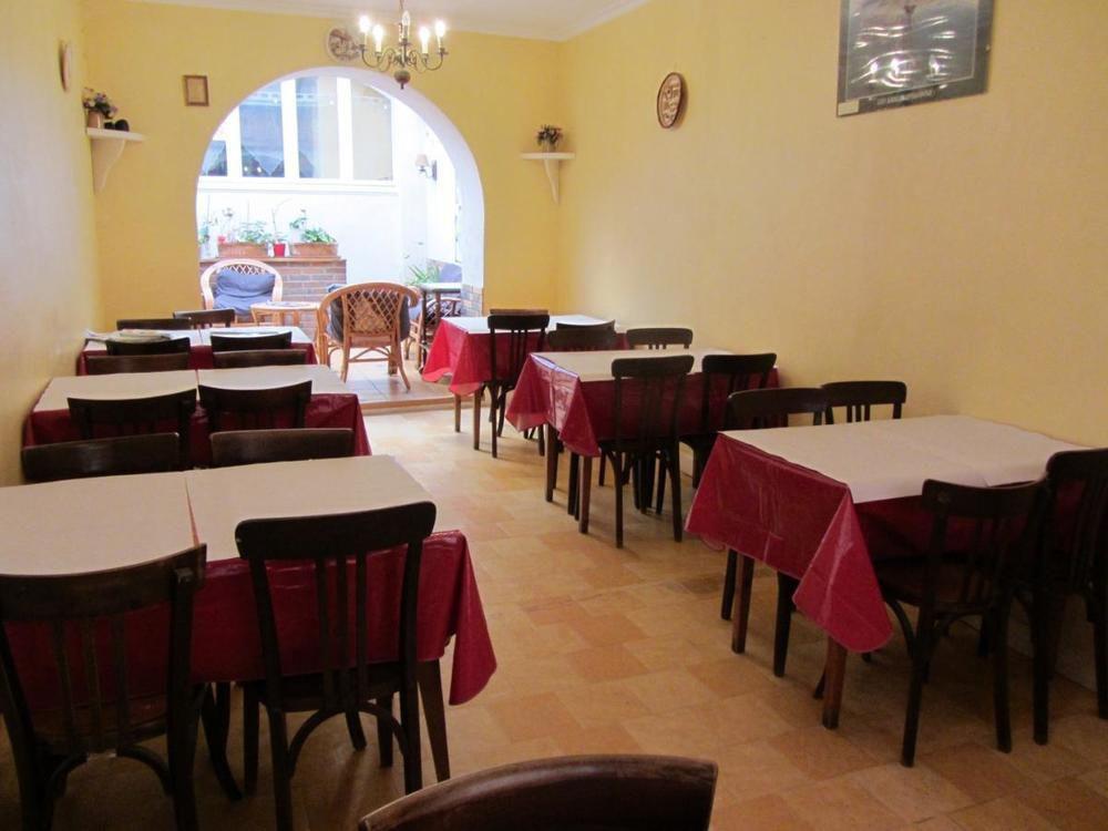 Hotel & Cantine De La Plage Les Sables-dʼOlonne Kültér fotó