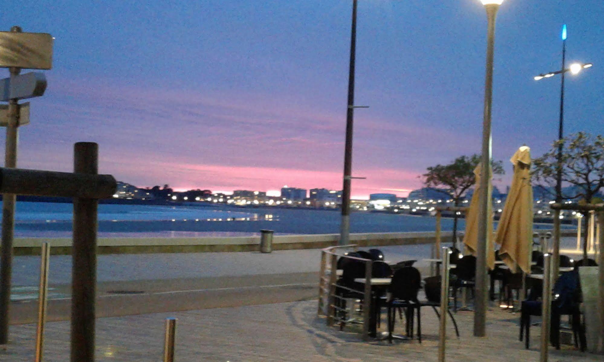 Hotel & Cantine De La Plage Les Sables-dʼOlonne Kültér fotó